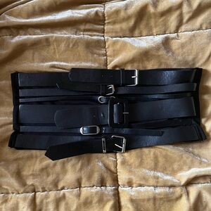 Black Multi-Buckle Waist Belt/Strapless Halter top